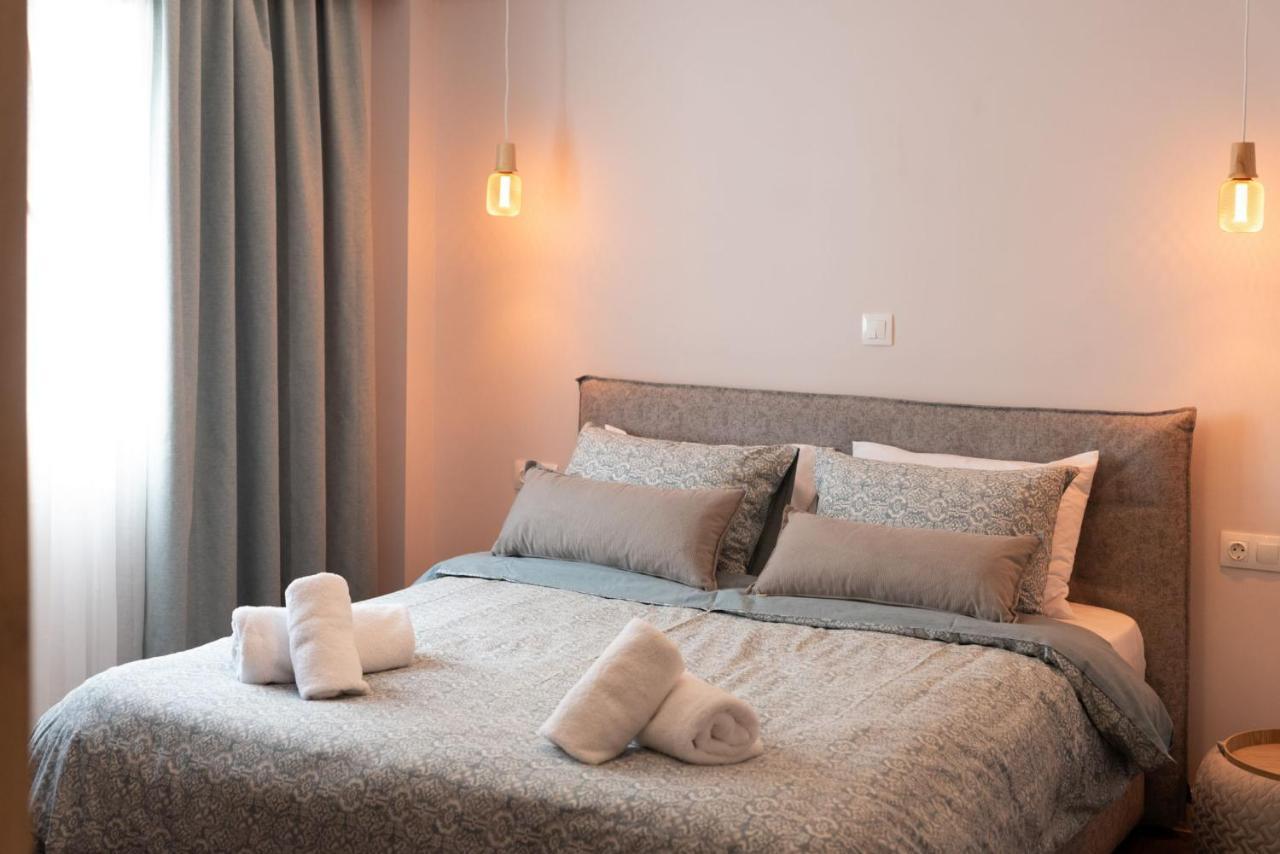 Niki Athens Suites - Cosy Suite In The Historical Center Of Atenas Exterior foto
